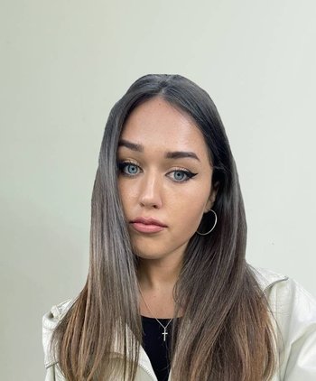 Mia Stuart